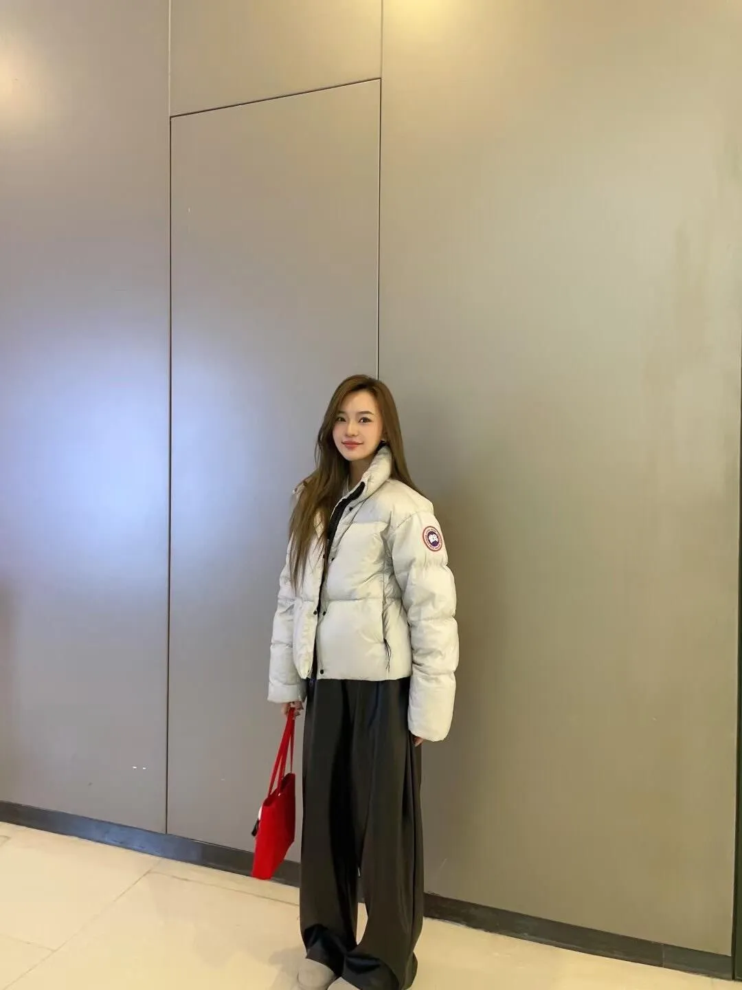 P720 Puff Short Big Goose Bread Jacket Down Jacket 2023 new official hot model CANADA GOOSE Canada Goose Puff Short Down Jacket 2256W, 4 colors early adopter version! This year’s hottest item! 4 Colors, 5 Codes